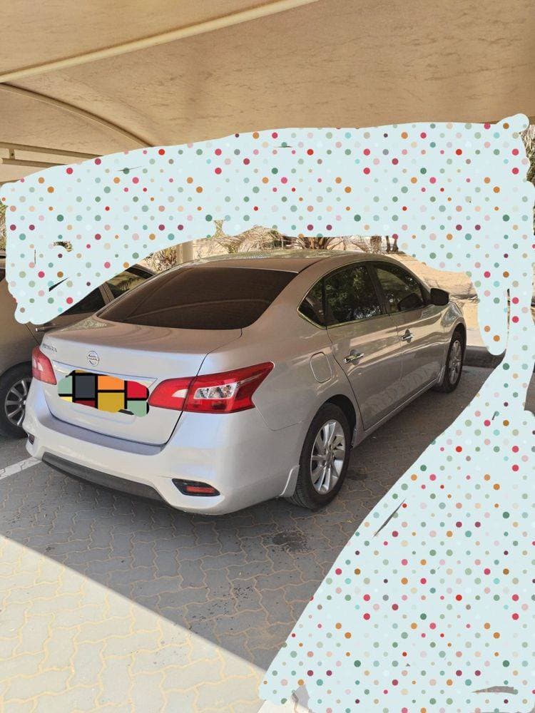 2019 Nissan Sentra thumbnail 2