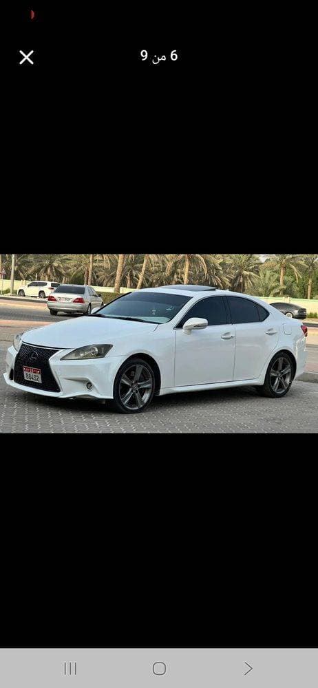 2011 Lexus IS 350 thumbnail 2