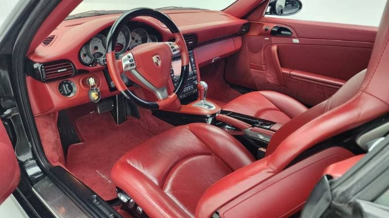 2009 Porsche 911 thumbnail 10