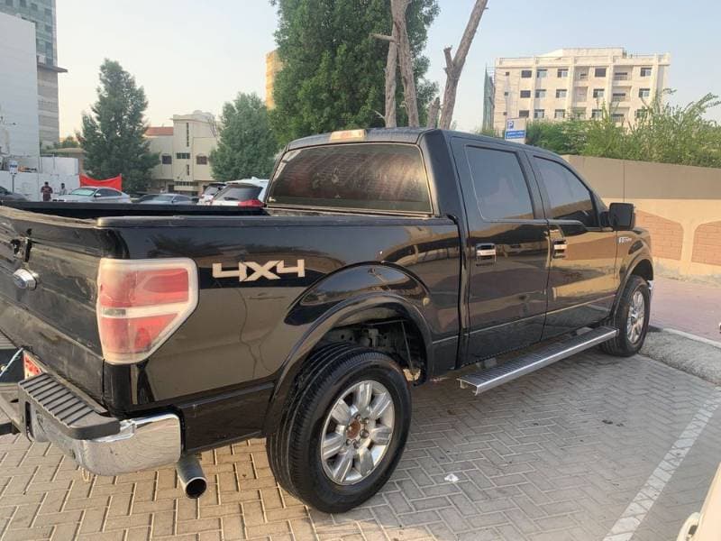 2011 Ford F-150 thumbnail 4