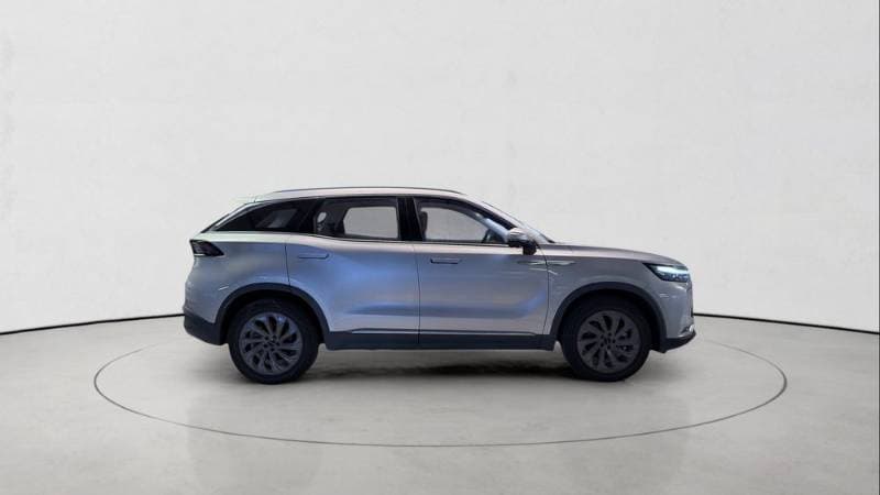 2023 BAIC X7 thumbnail 3