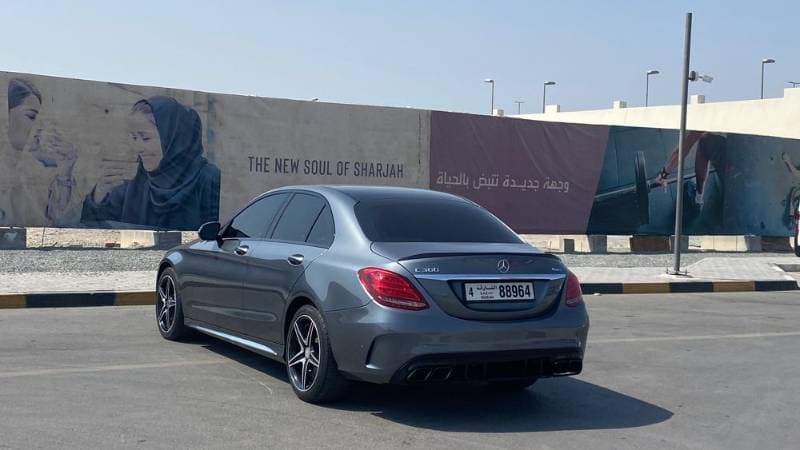 2018 Mercedes-Benz C-Class thumbnail 7
