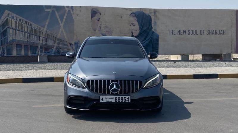 2018 Mercedes-Benz C-Class thumbnail 2