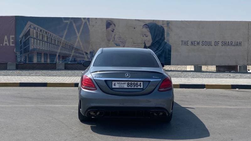 2018 Mercedes-Benz C-Class thumbnail 8
