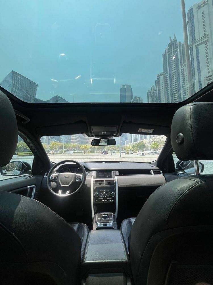 2017 Land Rover Discovery Sport thumbnail 5