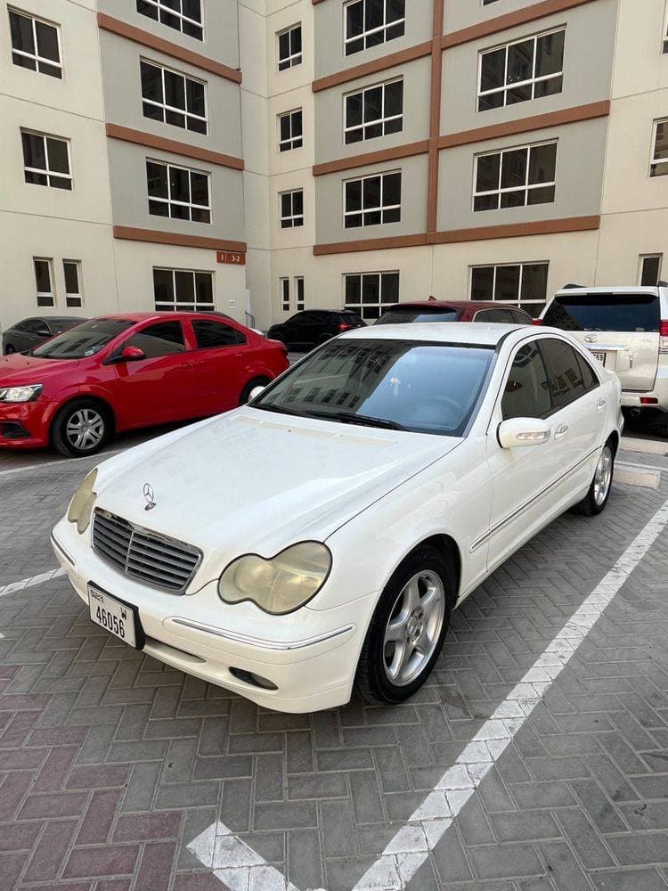 2004 Mercedes-Benz C-Class