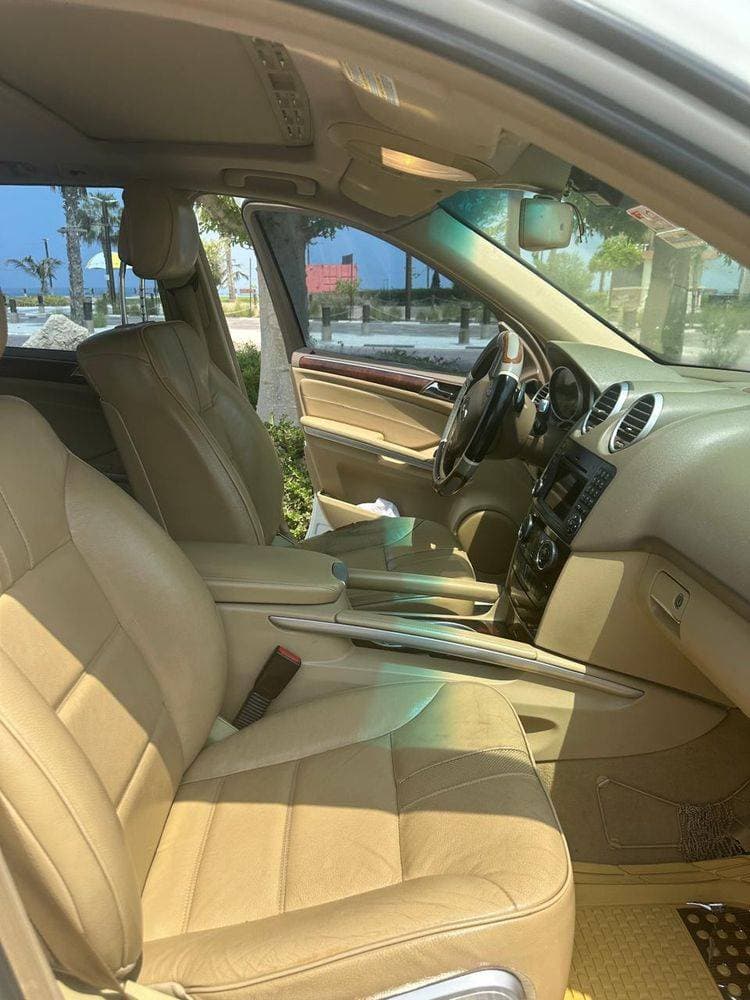 2011 Mercedes-Benz ML350 thumbnail 3