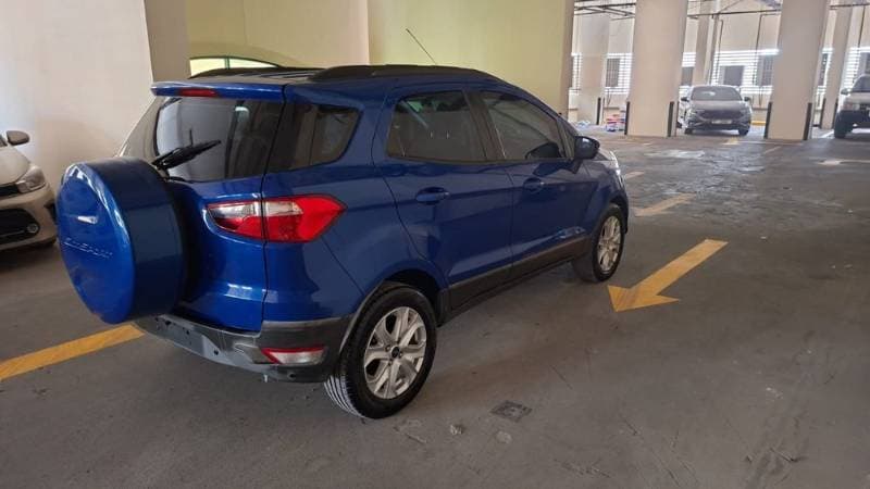 2016 Ford EcoSport thumbnail 3