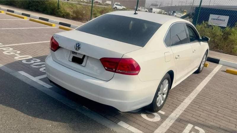 2014 Volkswagen Passat thumbnail 4