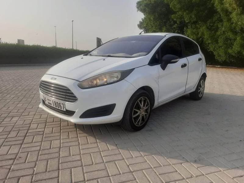 2014 Ford Fiesta thumbnail 2