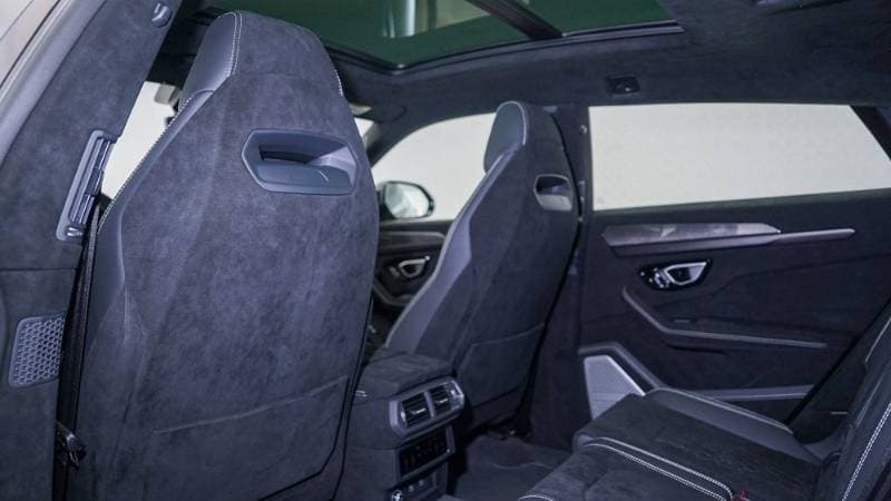 2023 Lamborghini Urus thumbnail 6