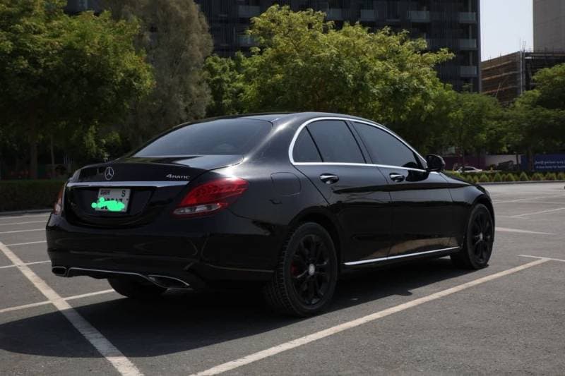 2016 Mercedes-Benz 300 thumbnail 5