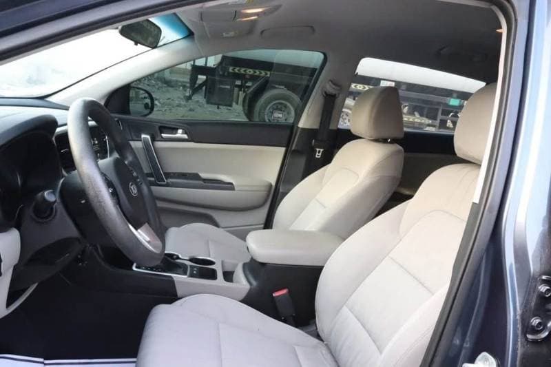 2020 Kia Sportage thumbnail 4