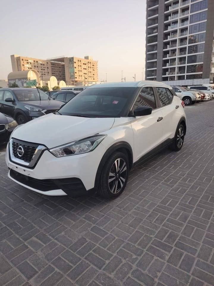 2018 Nissan Kicks thumbnail 3