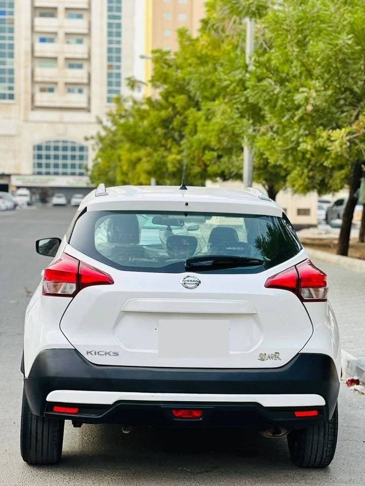 2018 Nissan Kicks thumbnail 6