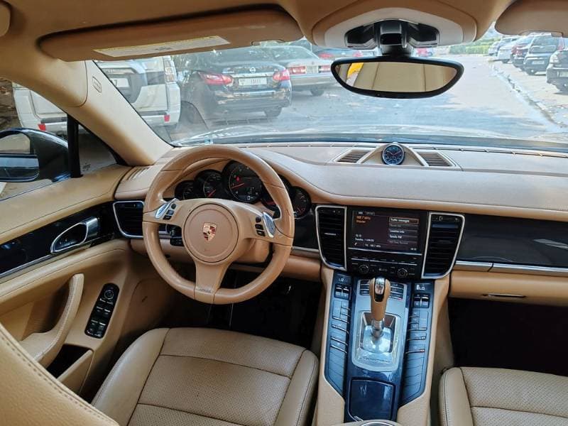 2014 Porsche Panamera thumbnail 4