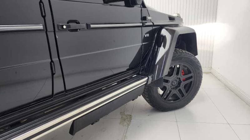 2017 Mercedes-Benz BRABUS G700 thumbnail 4