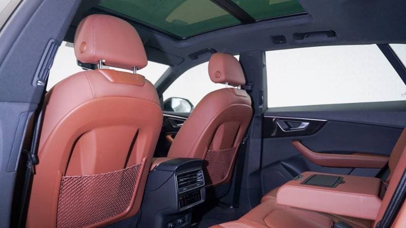2023 Audi Q8 thumbnail 6