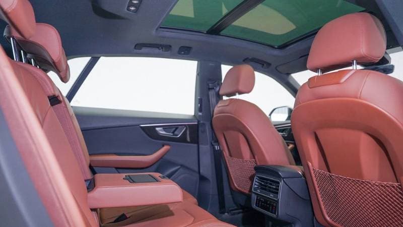2023 Audi Q8 thumbnail 8