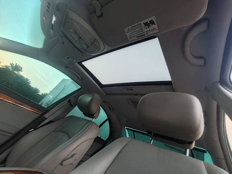 2008 Mercedes-Benz E-Class Saloon thumbnail 3