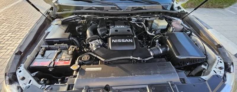 2017 Nissan Patrol thumbnail 2