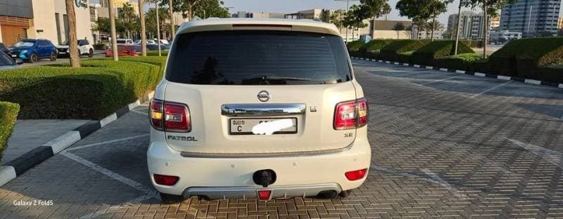 2017 Nissan Patrol thumbnail 5