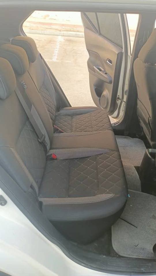 2018 Nissan Kicks thumbnail 3