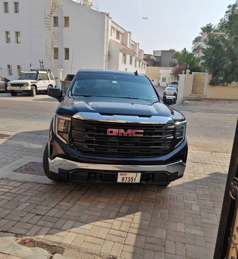 2024 GMC Sierra
