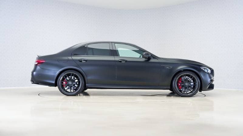 2021 Mercedes-Benz E 63 AMG thumbnail 3