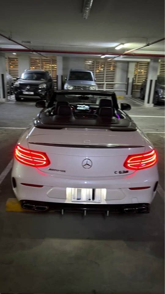2017 Mercedes-Benz C-Class thumbnail 5