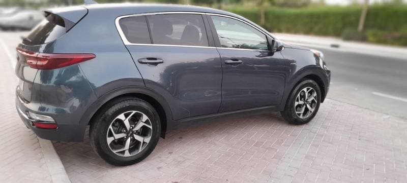 2021 Kia Sportage thumbnail 3