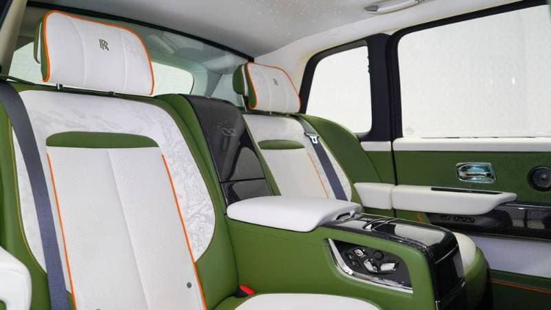 2025 Rolls Royce Cullinan thumbnail 10