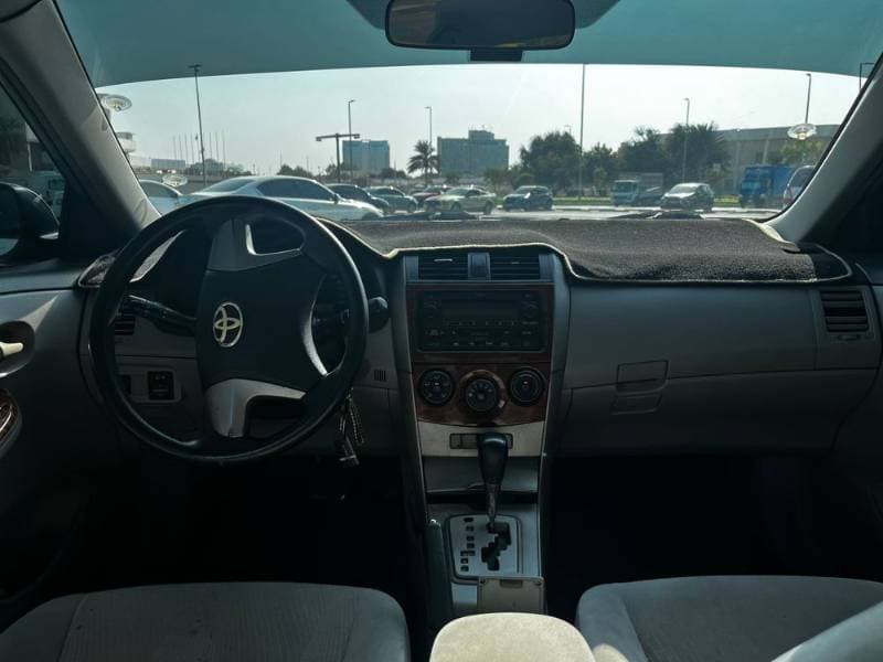 2011 Toyota Corolla thumbnail 4