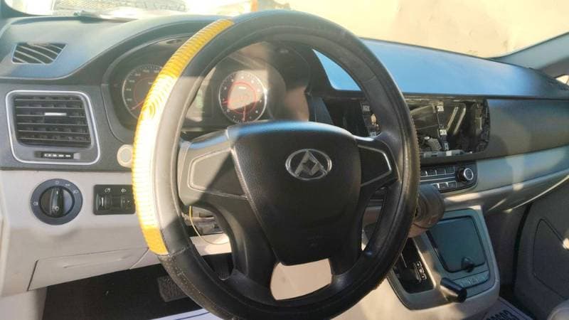 2018 Maxus G10 9-Seater thumbnail 2