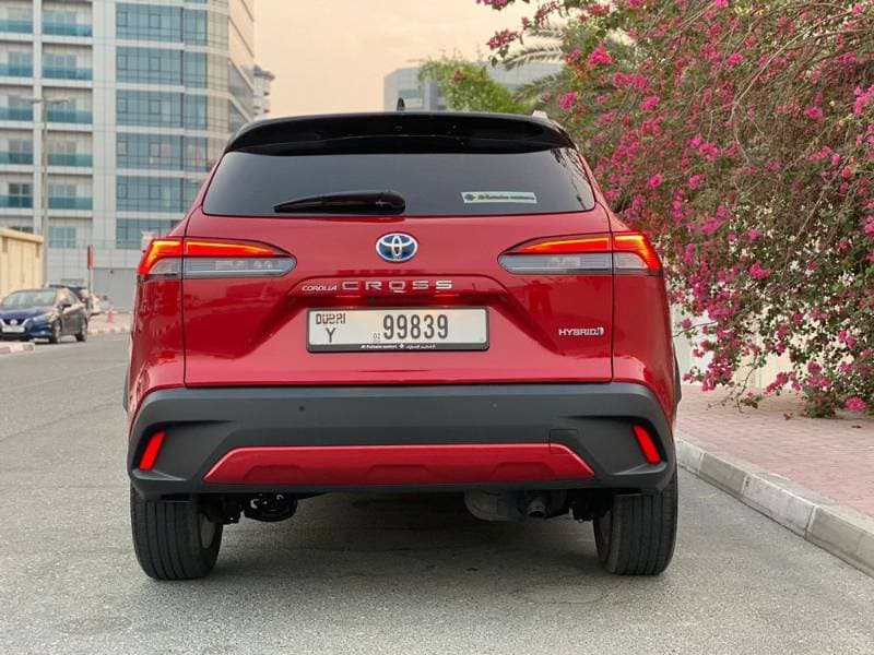 2022 Toyota Corolla Cross thumbnail 3