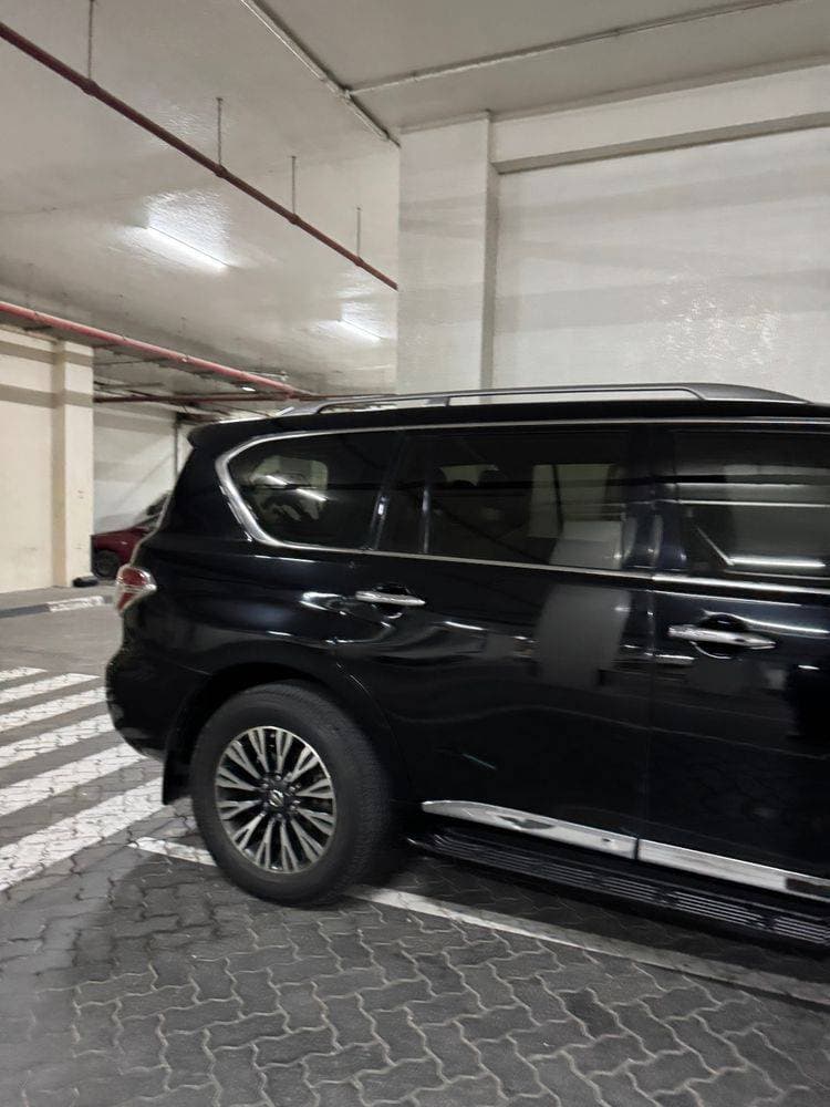 2016 Nissan Patrol thumbnail 2