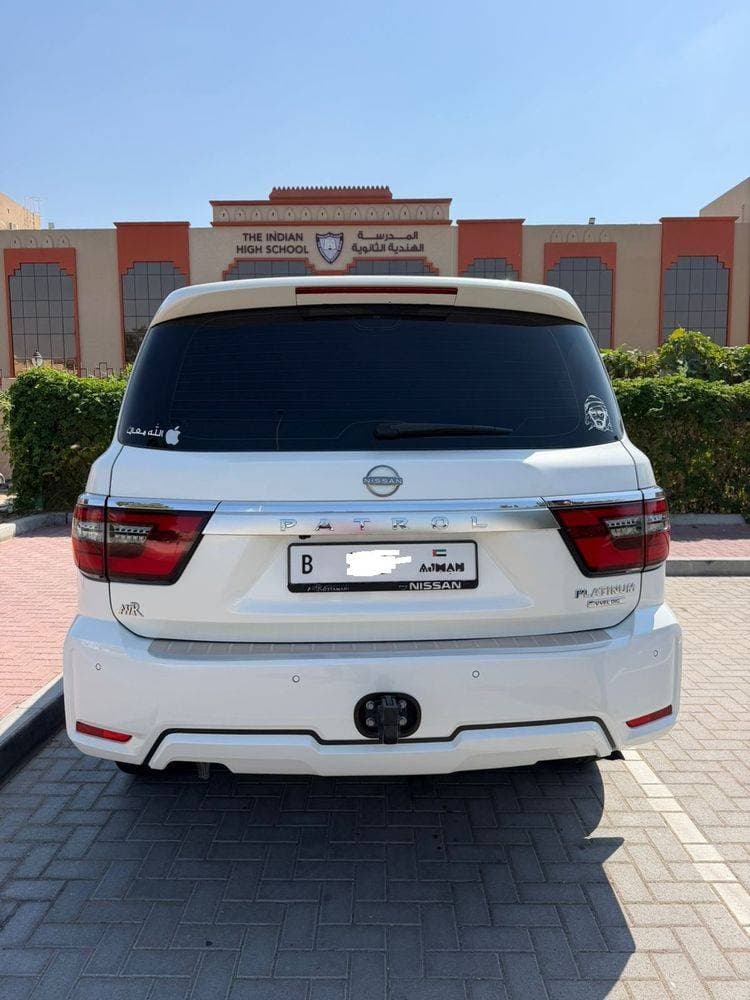 2022 Nissan Patrol thumbnail 5