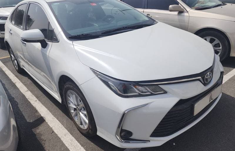 2022 Toyota Corolla thumbnail 2