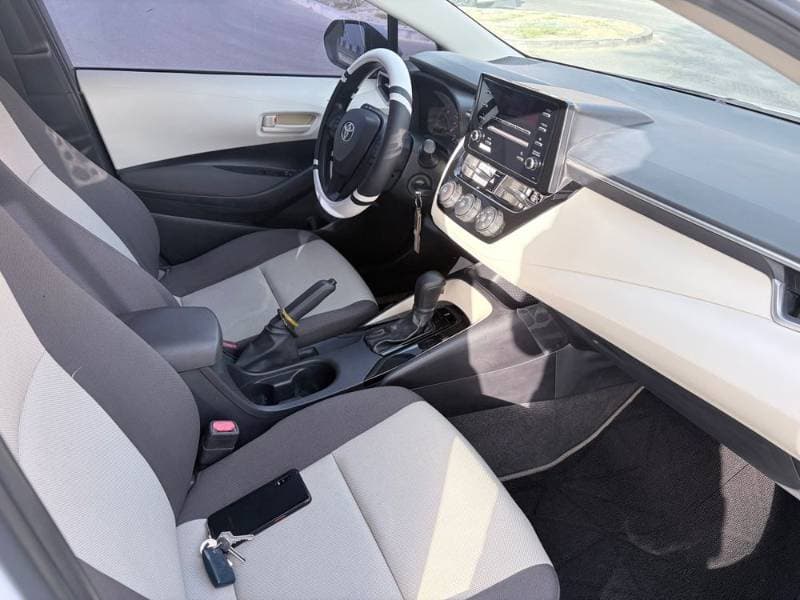 2020 Toyota Corolla thumbnail 2