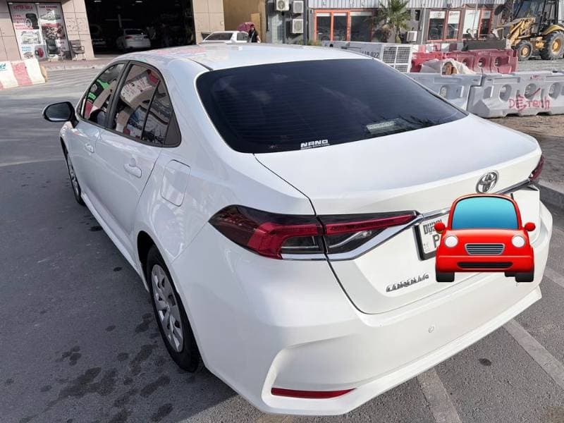 2020 Toyota Corolla thumbnail 5