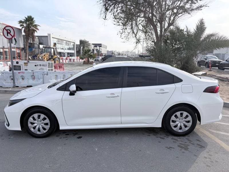 2020 Toyota Corolla thumbnail 3