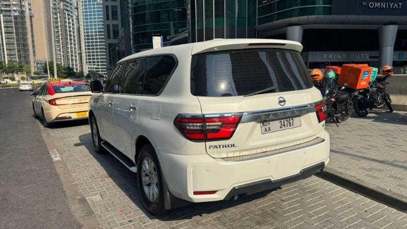 2011 Nissan Patrol thumbnail 5