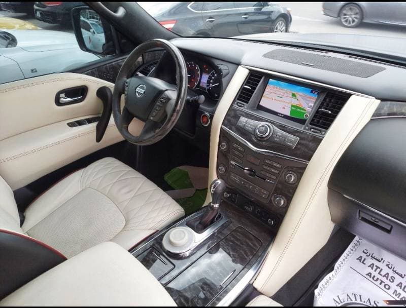2018 Nissan Patrol thumbnail 9