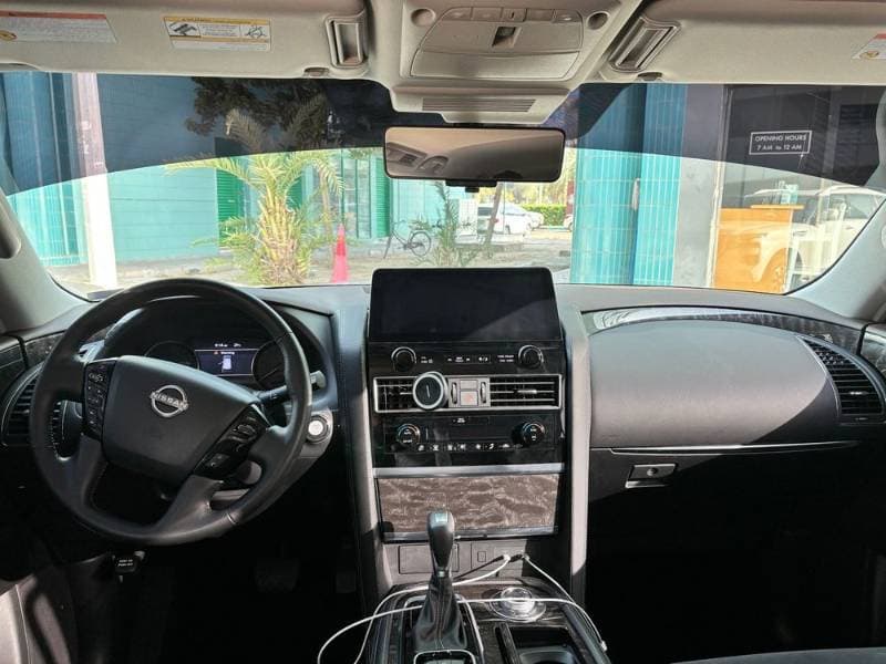 2023 Nissan Patrol thumbnail 5