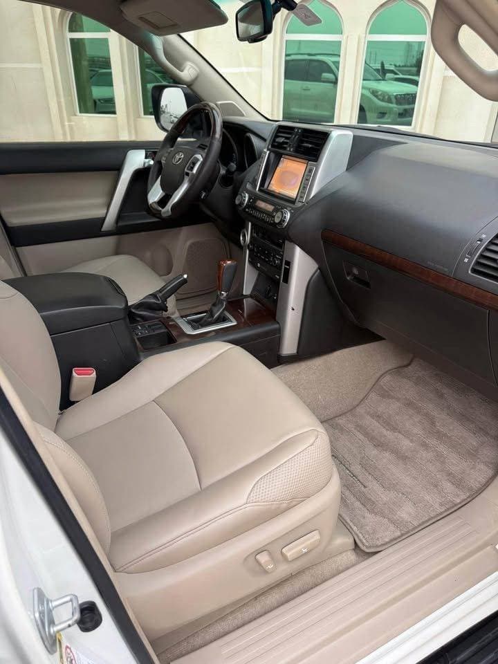 2012 Toyota Land Cruiser Prado thumbnail 5