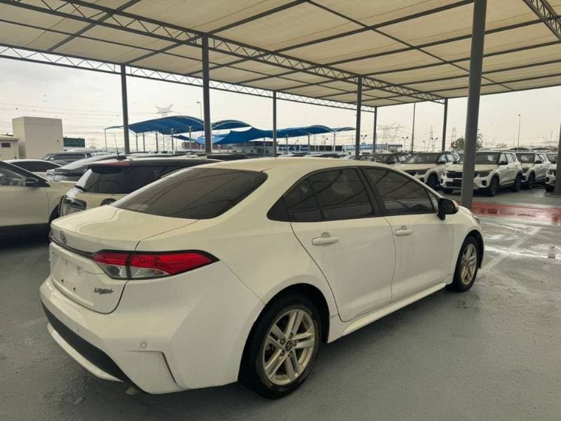 2022 Toyota Corolla thumbnail 2