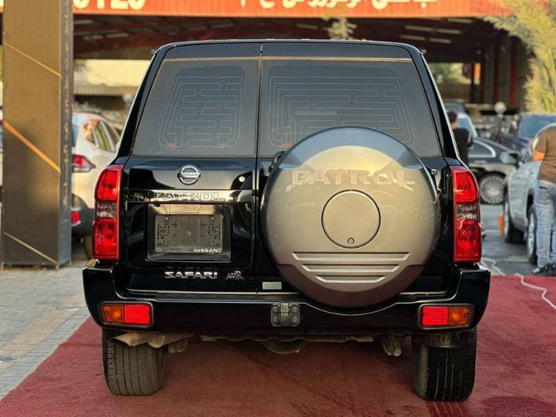2021 Nissan Patrol Safari thumbnail 6