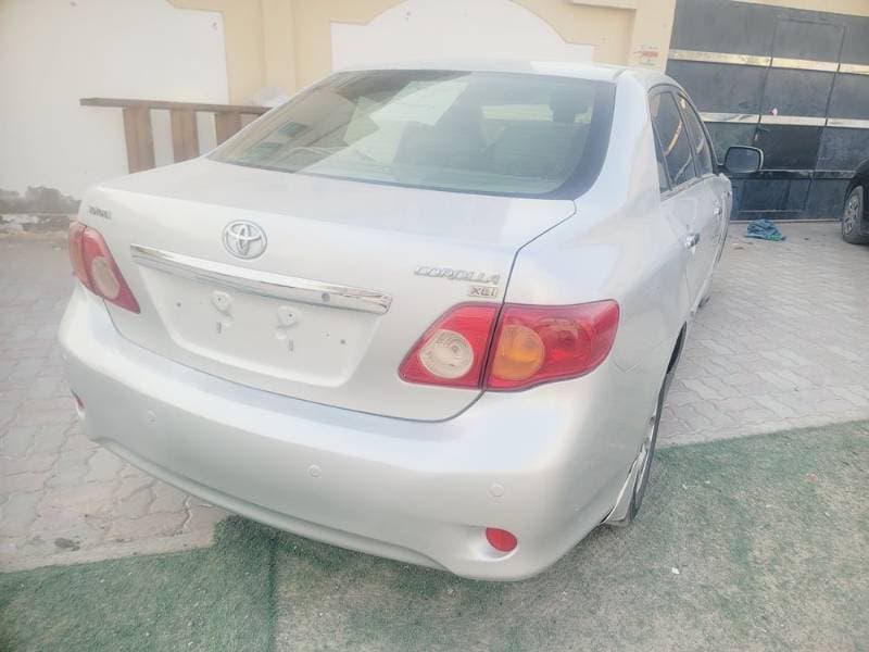 2010 Toyota Corolla thumbnail 2