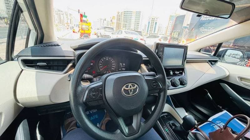 2023 Toyota Corolla thumbnail 4