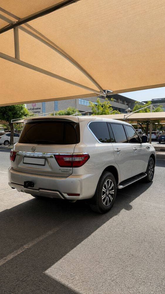 2021 Nissan Patrol thumbnail 5